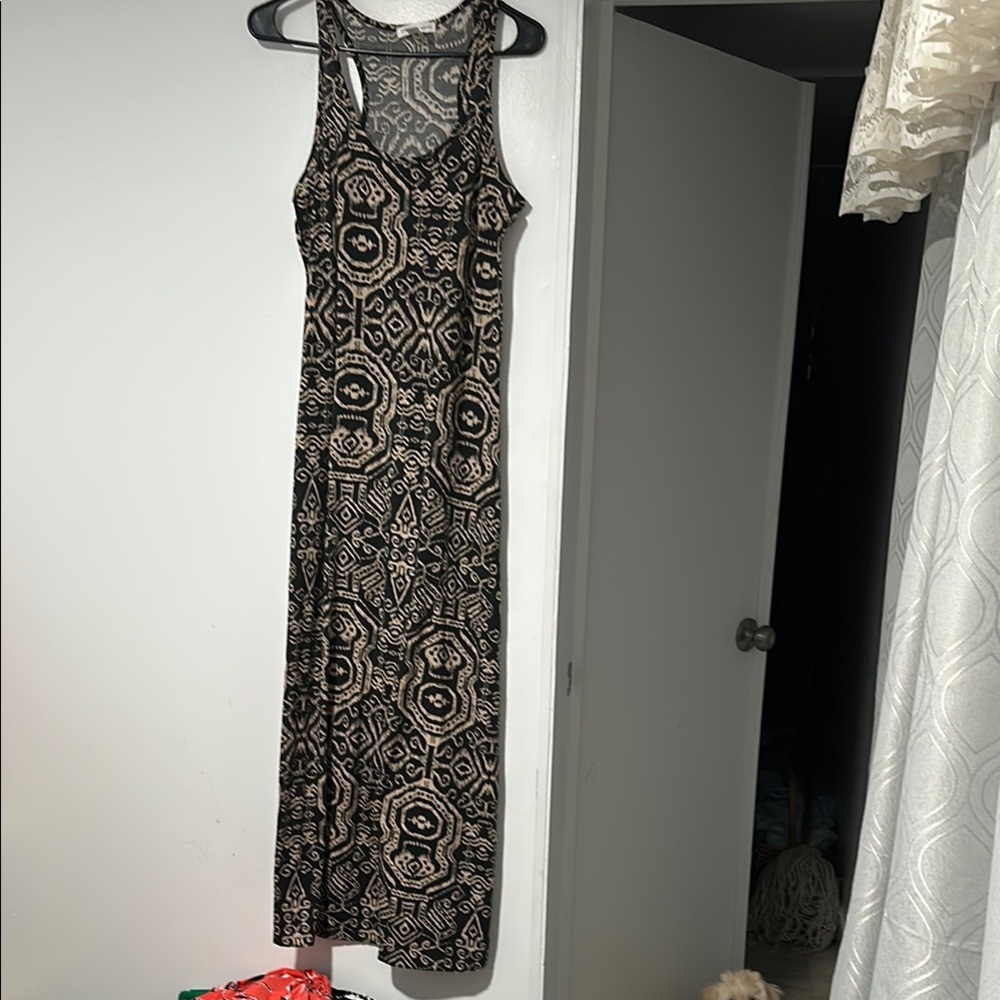 Black and White Sleeveless Halter Maxi Sundress